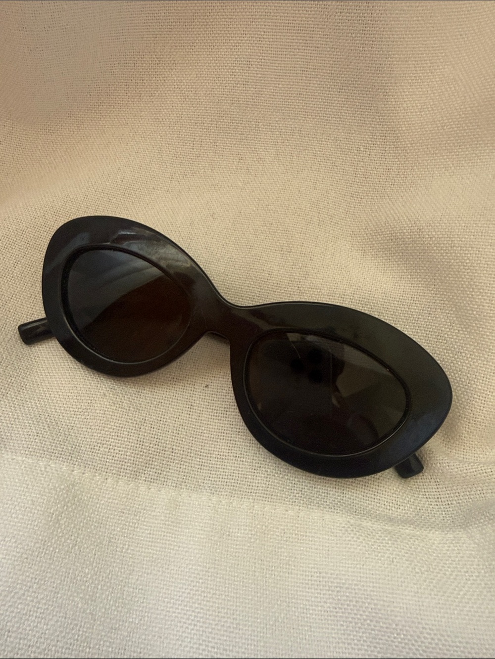 Le Specs Black Cat-Eye Sunglasses - Women Accessories